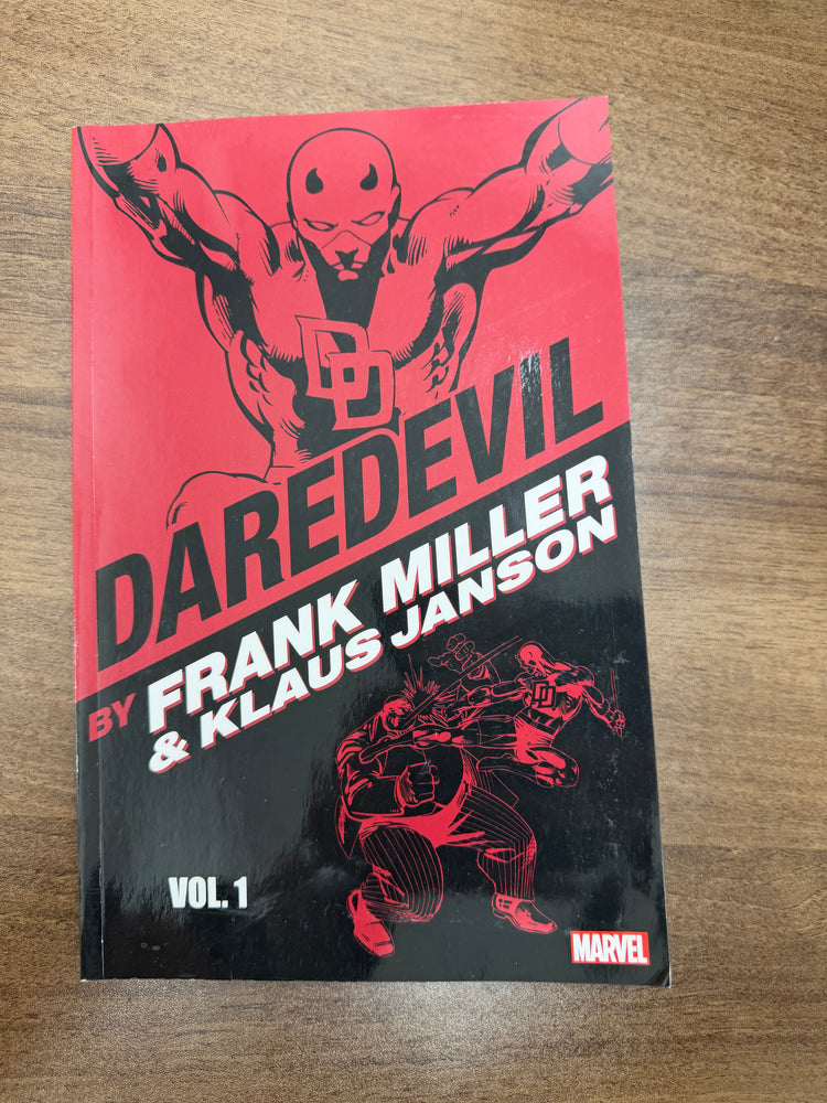 Frank Miller's Daredevil Vol 1