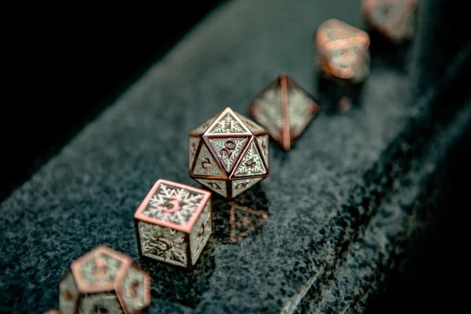 Hollow Snowflake Dice: Rose Gold