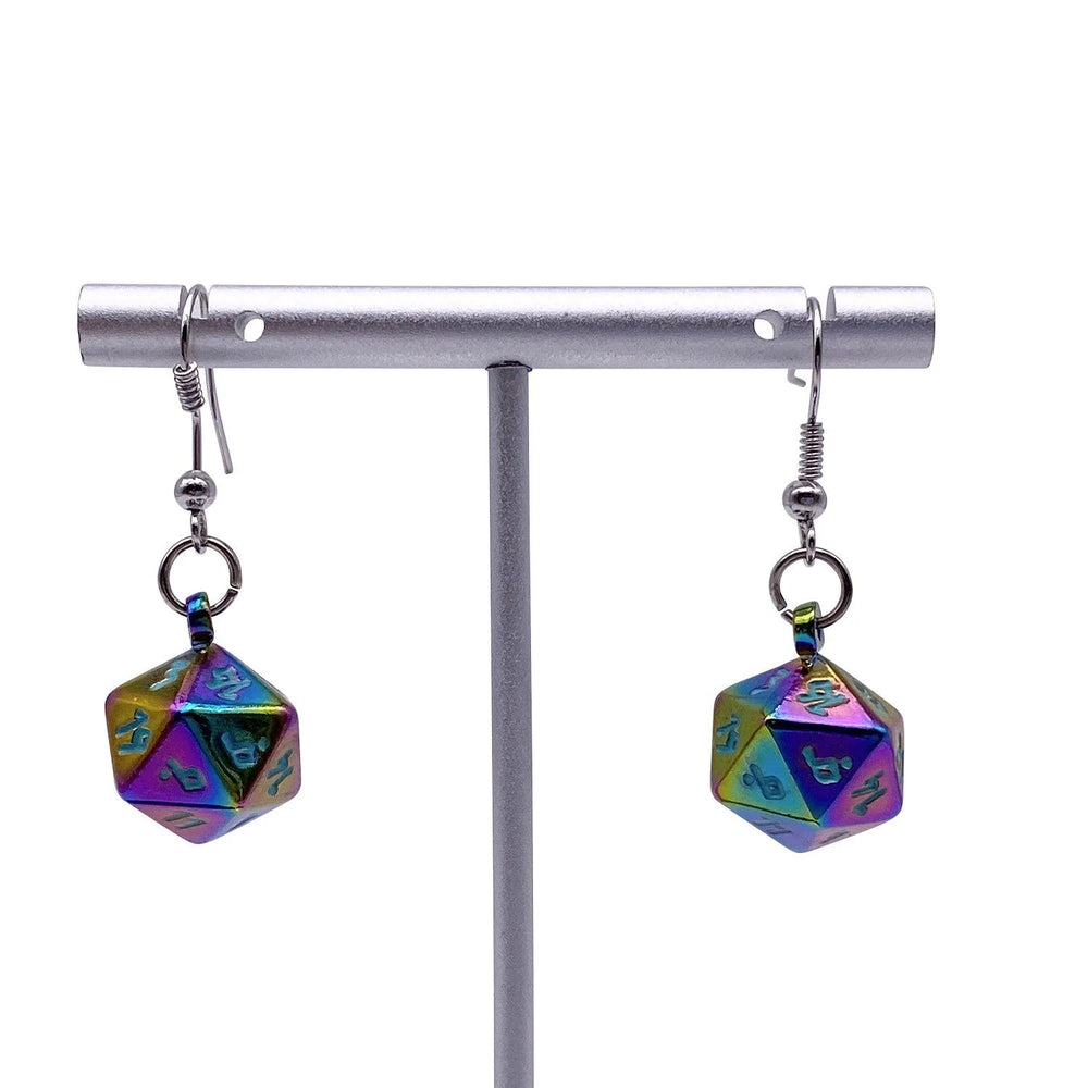 D20 Earrings: Queen's Treasure