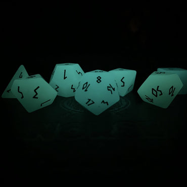 Gemstone Dice: Glow Stone Aqua