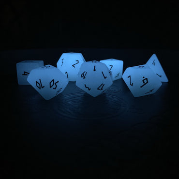 Gemstone Dice: Glow Stone Blue