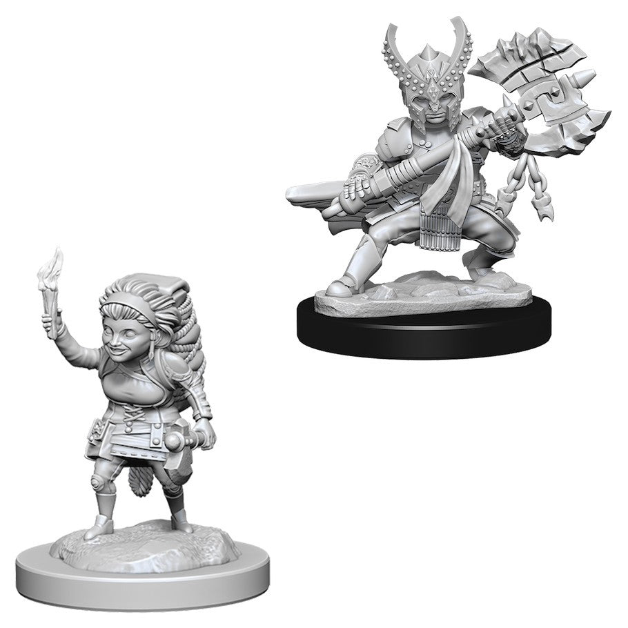 D&D Mini (W06): Female Halfling Fighter